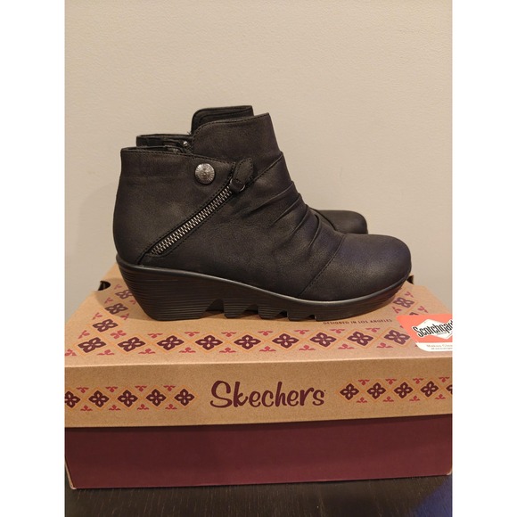 Skechers Boots Womens Size 8 Black Jumper BBK Memory Foam Ankle Zip Ruched Shoes - Picture 1 of 12
